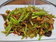 -钟记陕南菜·煎锅鱼(红专南路店)