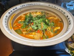 -魏铭鱼头捞饭(晋阳路店)