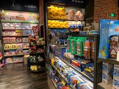 -酷乐潮玩(金桥国际店)