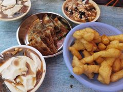 -逍遥镇刘相五胡辣汤豆沫馆(康复中街店)