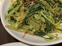马拉盏炒通菜-大头虾越式风味餐厅(光明广场店)