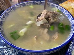 梅子火腿炖鸡-老宅子私房菜馆(大理古城店)