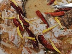 -渔语鱼新川菜Bistro(万象天地店)