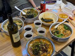 -丽丽三鲜螺蛳粉(田林路店)