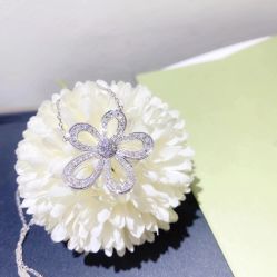 -夸克珠宝设计工作室