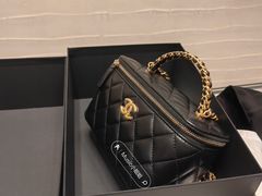 -CHANEL(恒隆广场店)