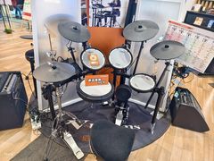 -柏斯琴行(汾阳店)