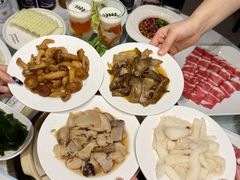 -天宜隆蘑菇宴火锅(石景山旗舰店)
