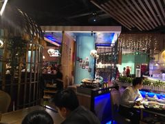 -三人行骨头王火锅(长寿店)