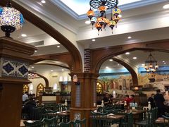 大堂-清真·玛丽亚新疆菜主题餐厅(浙江中路店)
