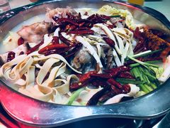 -天都火锅酒楼(虹梅南路店)