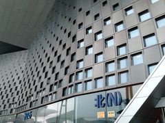 门面-东浩兰生上海世博展览馆