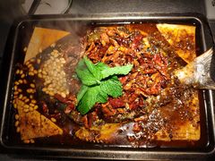 -探鱼·鲜青椒爽麻烤鱼(西南商都店)