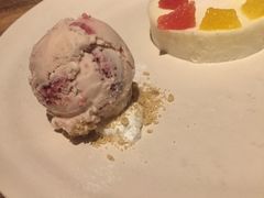 -Carbon莫卡哆·意大利复古集市餐厅(杭州大厦店)