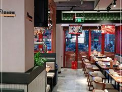 大堂-管氏翅吧(地安门创始店)