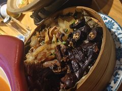 -头上红煨盐鸡·非遗院子餐厅
