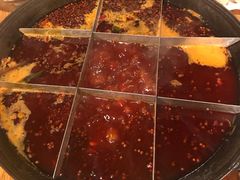 -岗上渣渣老火锅(两路口店)