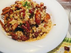 -肥肥虾庄·金牌油焖大虾(沙湖店)