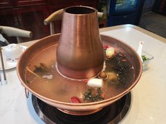 传统锅底-东门口涮肉·砂锅·烤串(老门东店)