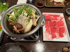-万岛日本料理铁板烧(万泰国际店)