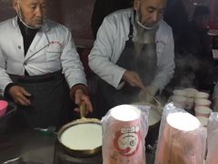 -马杰金城马爷牛奶鸡蛋醪糟·清真(正宁路店)