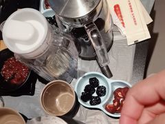 -肥肥虾庄·金牌油焖大虾(杨园滨江时代walk店)