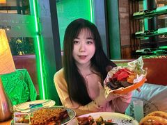 -Famous肥猫墨西哥音乐餐吧(五棵松华熙LIVE店)