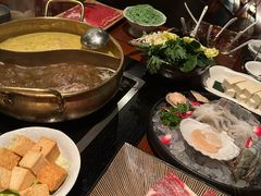 -赤RedBowl川锅·炙烤·板前(北京瑰丽酒店)