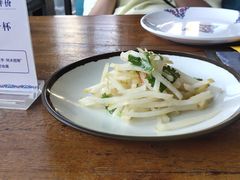 -蒙亨·手把肉·蒙古包文化主题餐厅(天恒广场店)