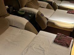 -金色印象·4K影院式足体养生(南坪桃源店)