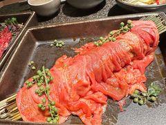 -三出山火锅(南京万象天地店)