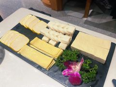 云南豆腐拼盘-小街猪手(团结湖店)