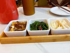 -鲁南仔·滕州炒鸡(经三路店)