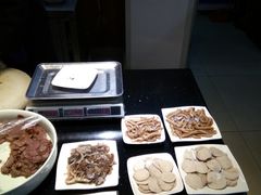 大堂-天津乾毓德饭庄·清真传统炒菜·海鲜烧烤(咸阳路店)