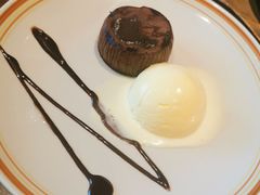 巧克力熔岩蛋糕-萨莉亚意式餐厅(南京万达茂店)