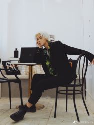 -变画·发型STUDIO