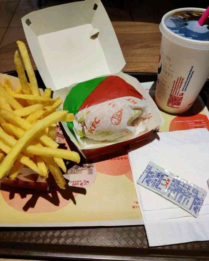 肯德基(龙城店)-"99肯德基93在家点的外卖,配送挺及时.