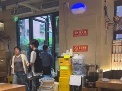 -云阿蛮云南生烫牛肉米线(奉贤路店)