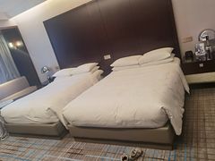 -上海龙之梦万丽酒店