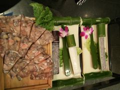 -哥老官重庆美蛙鱼头(宝山龙湖店)