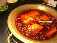 -王婆乔鲜鱼自助火锅(蜀汉路店)