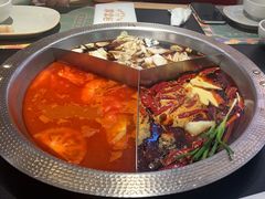 -廖掌柜·重庆鲜货火锅(上海首店)