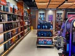 -中免(澳门机场免税店)