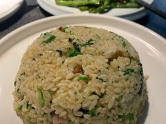 腊肉蔬菜炒饭-赠李白·如诗的川味(余杭万达广场店)