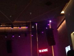 -TZ House音乐现场(来福士中心店)