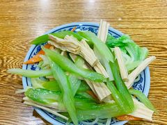 素凉菜-门框胡同百年卤煮(新街口店)