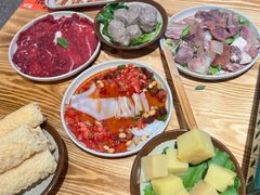 -黔二妞地摊火锅(龙华清湖店)