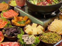 -黔有有贵州酸汤夺夺粉火锅(五味十字店)