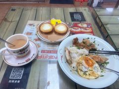 -兴华里茶记(禅城同济首店)