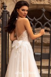 -LOVE SHINE婚纱·红鼎庄龙凤褂·妈妈装定制